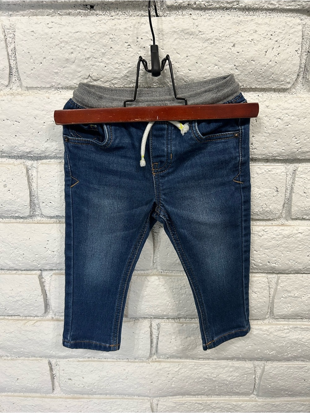 Cat & Jack Pull On Denim Jeans Toddler 18M Stretch Waist‎
